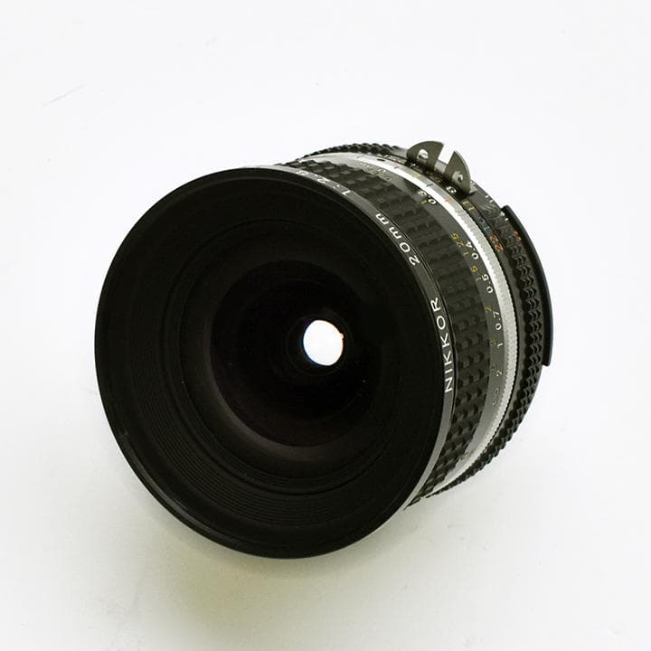 ニコン NIKKOR AI-S 20mm F/2.8