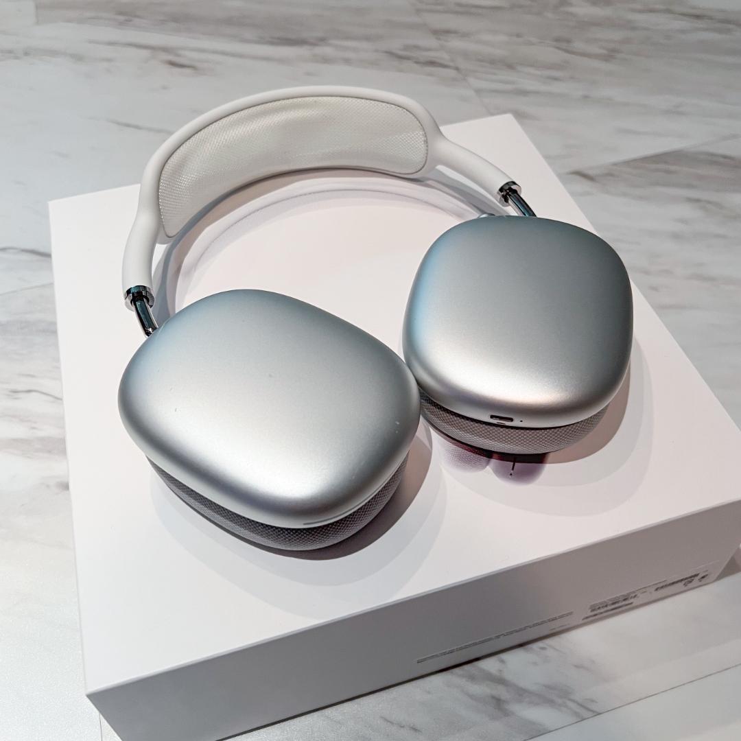 AirPods Max シルバー【箱・スタンド・ケース付き】
