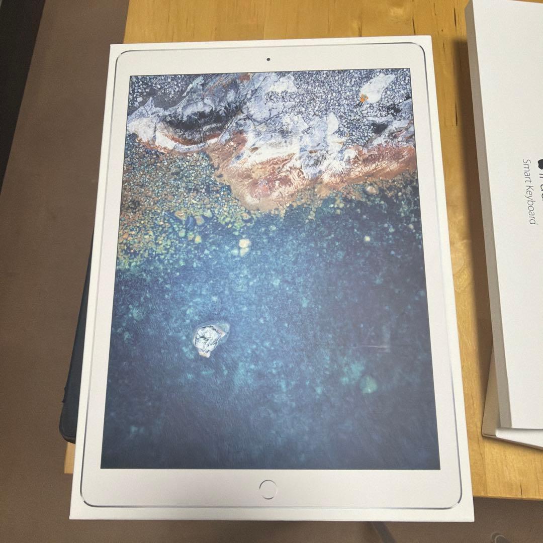 iPad本体 iPadPro12.9cellular+SmartKeyboard+pencil