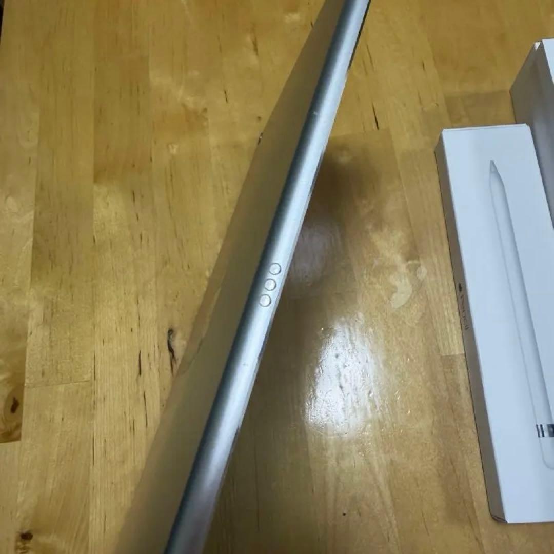 iPad本体 iPadPro12.9cellular+SmartKeyboard+pencil