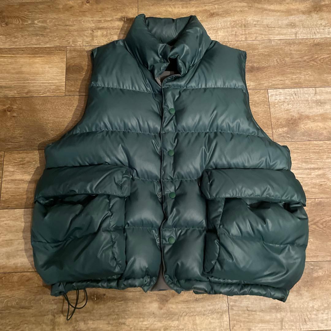 Daiwa ダークグリーン ダウンベスト