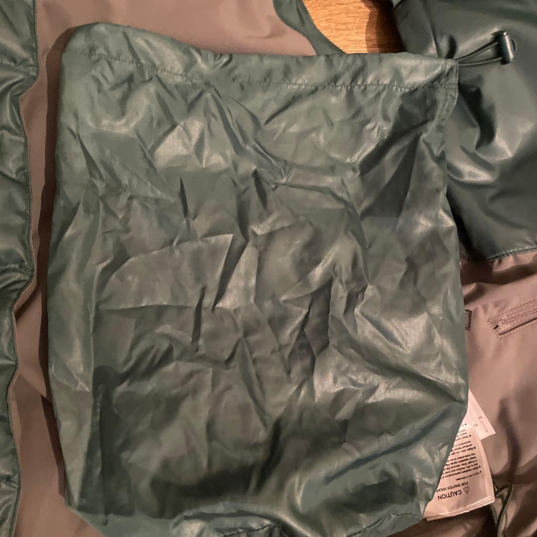 Daiwa ダークグリーン ダウンベスト