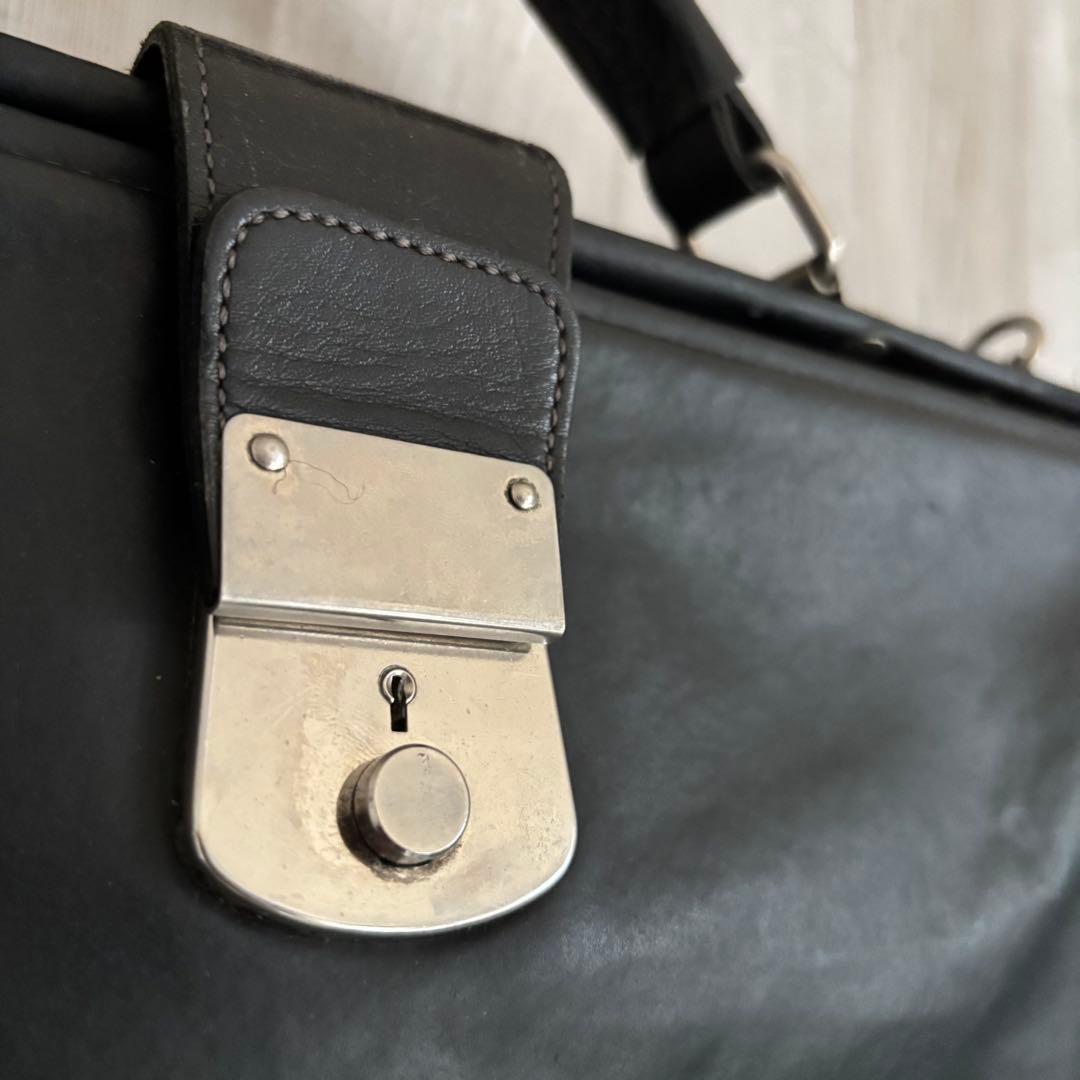 ジャンポール・ゴルチエ　グラッドストンバッグ ドクターバッグ 口金式 合皮