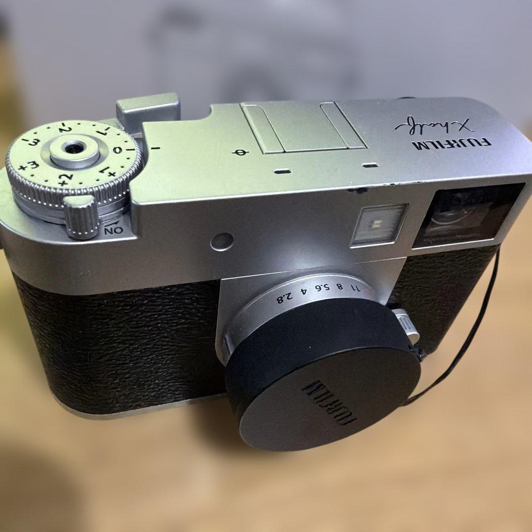 デジタルカメラ FUJIFILM X half FX-HF1 S JP