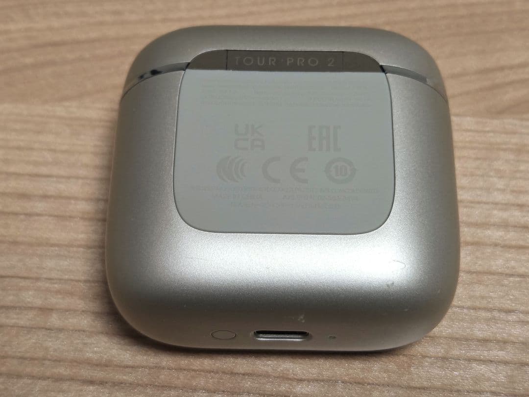 イヤホン JBL TOUR PRO 2