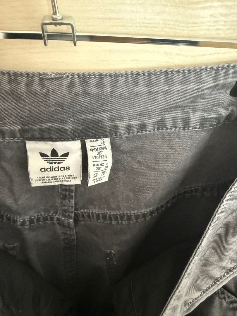 28サイズ Adidas ADILENIUM シーズン 2カーゴパンツ