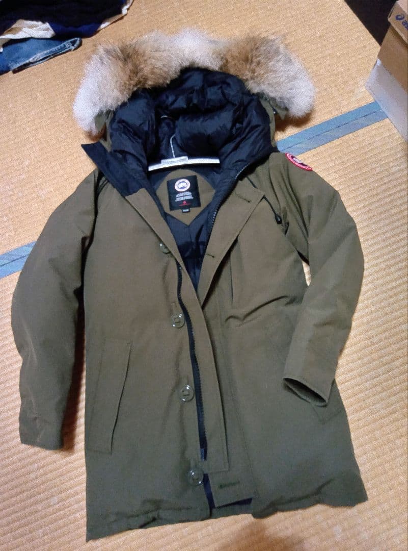 試着のみ　カナダグース　ダウンジャケット　シャトーパーカ　S