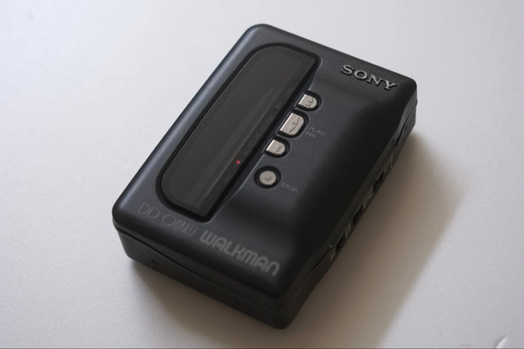 W*R様 SONY WALKMAN WM-DD9 ジャンク品　ウォークマン