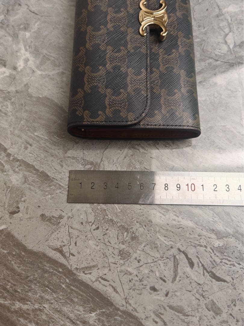 CELINE トリオンフ 長財布 ブラウン×ブラック　美品