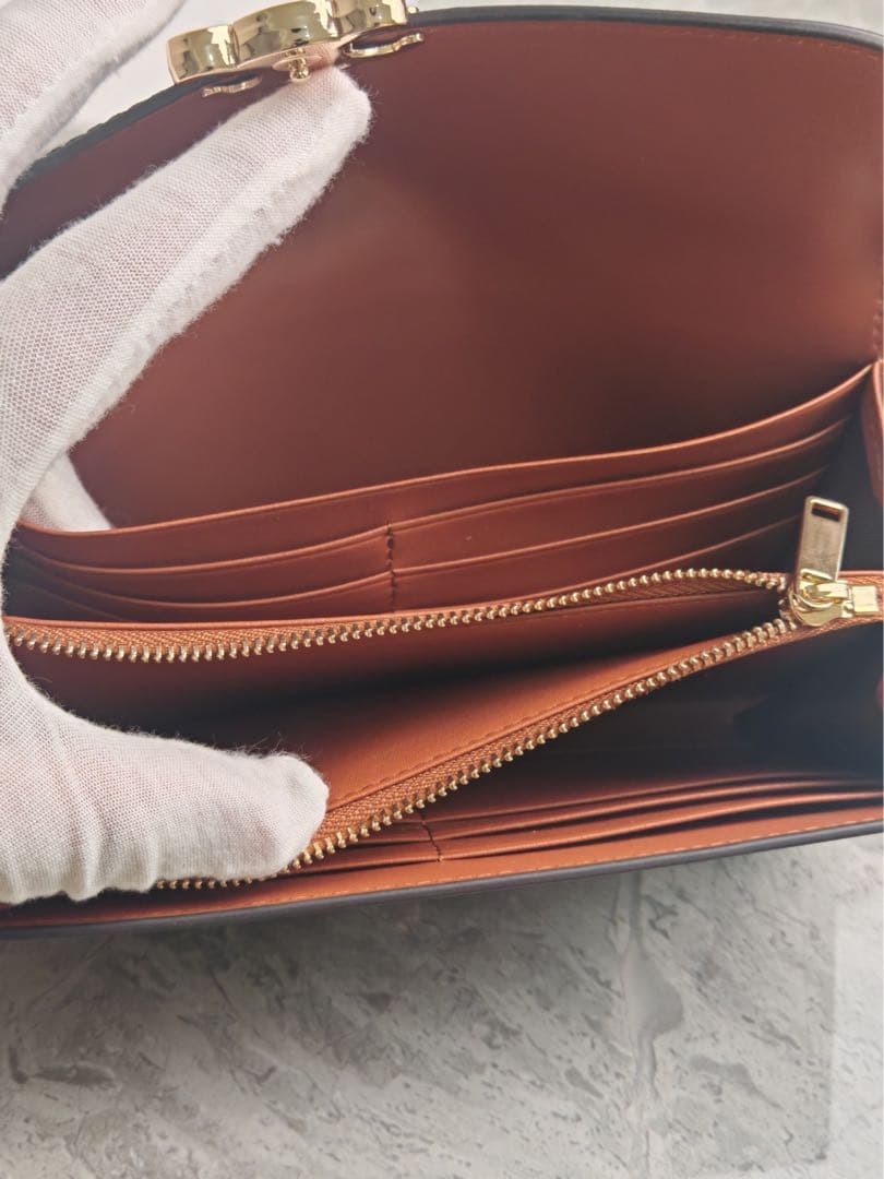 CELINE トリオンフ 長財布 ブラウン×ブラック　美品