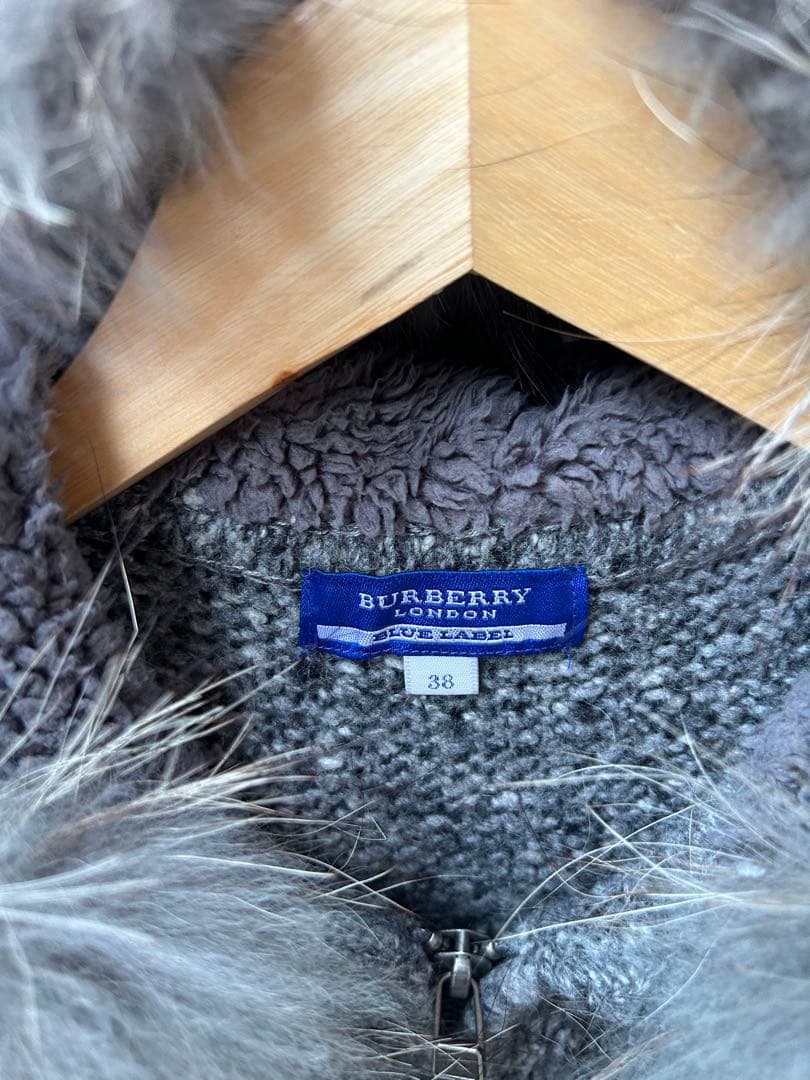 美品/BURBERRY LONDON /ニットベスト/リアルファー パーカー