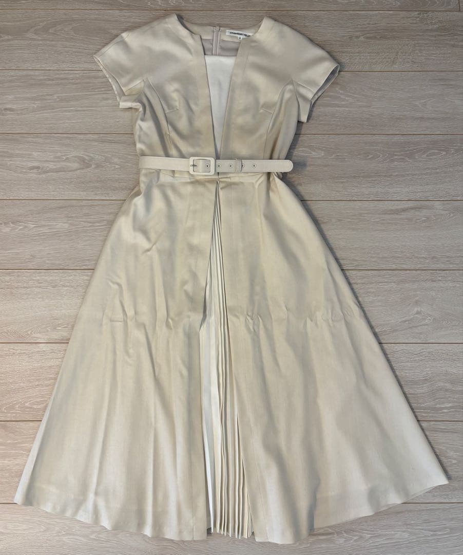 STRAWBERRY FIELDS ワンピース