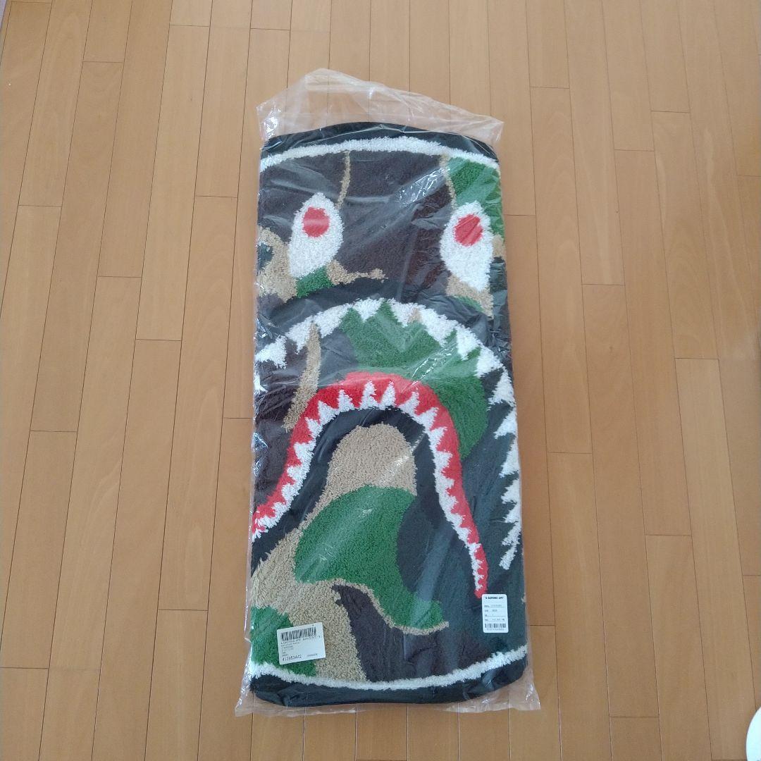 M*.様 新品未開封品　シャーク　カーペット　アベイシングエイプ　100センチ