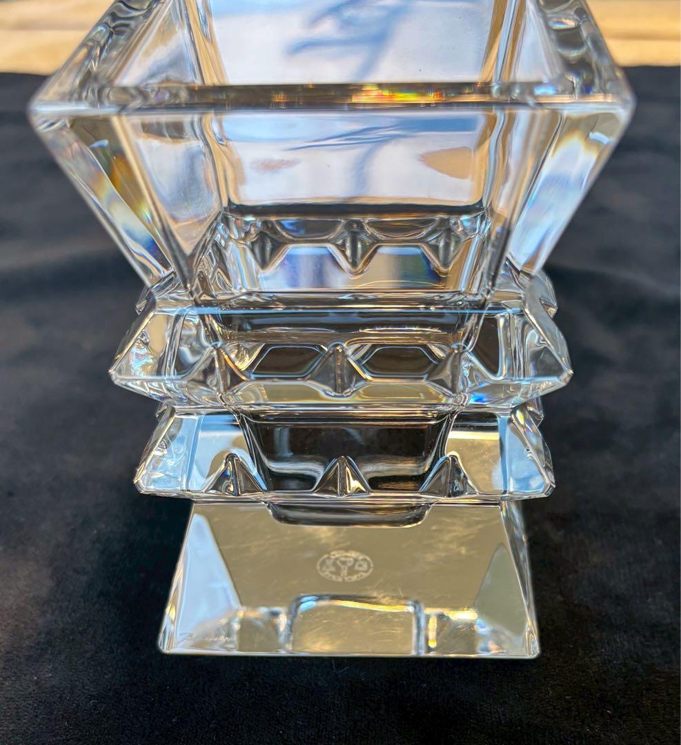 バカラ コロンビーヌ(花瓶 )