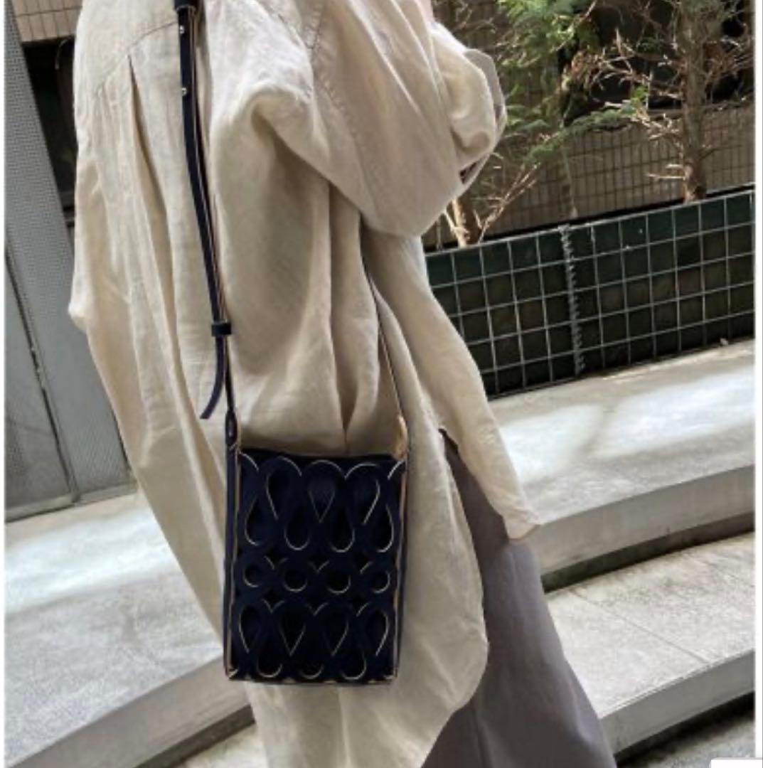 MARY AL TERNA メアリオルターナ　MAZE ミニショルダーバッグ