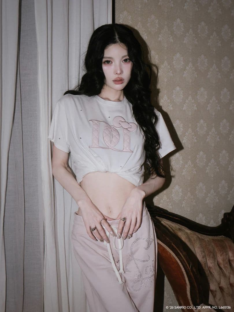 【即日発送】Hello DarichキルティングアップリケビジューTシャツ