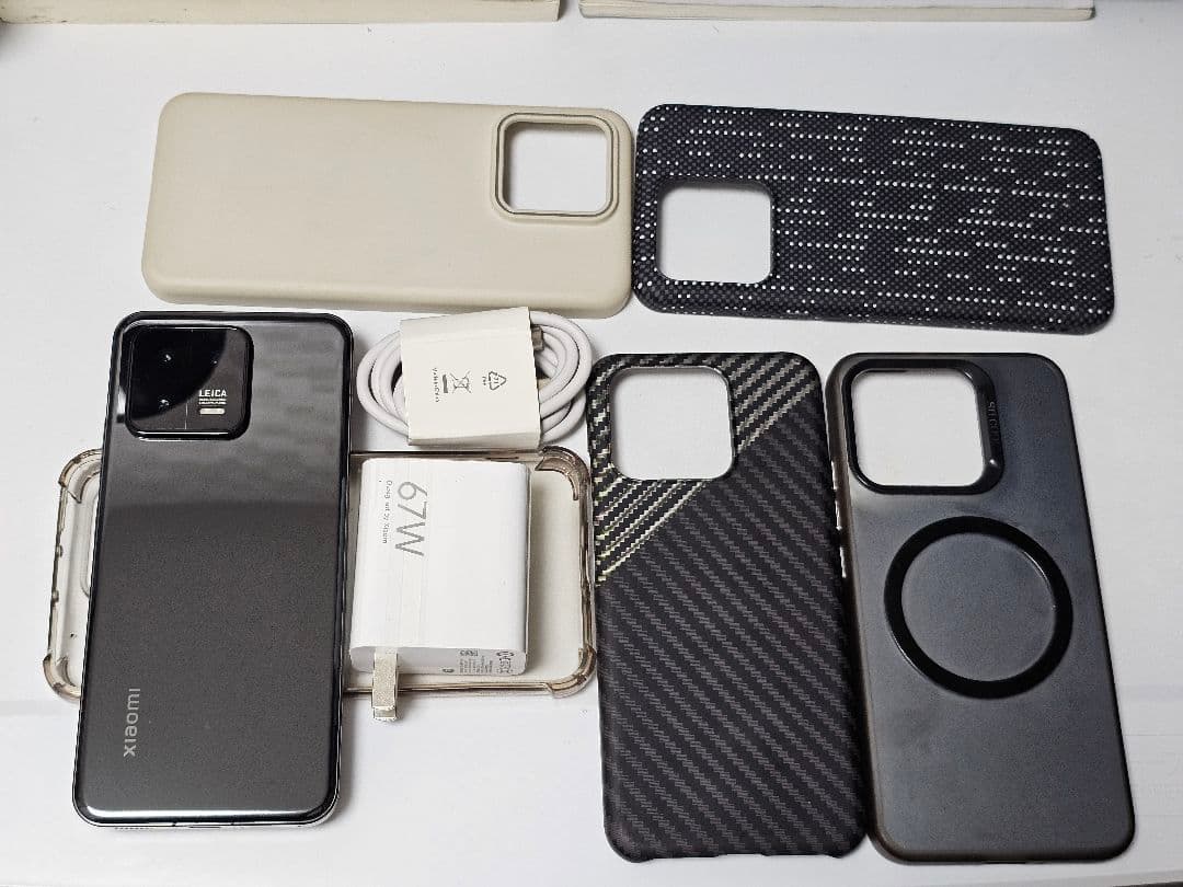 XIAOMI 13 12/256 黒