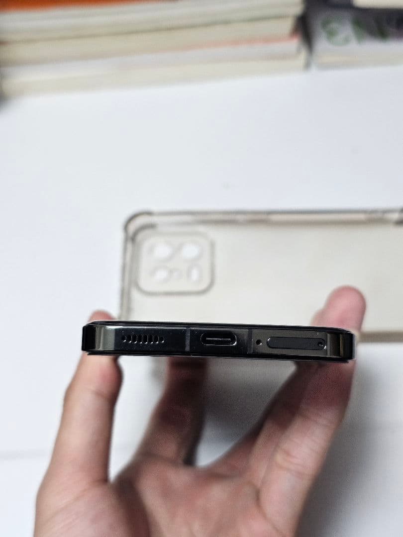 XIAOMI 13 12/256 黒