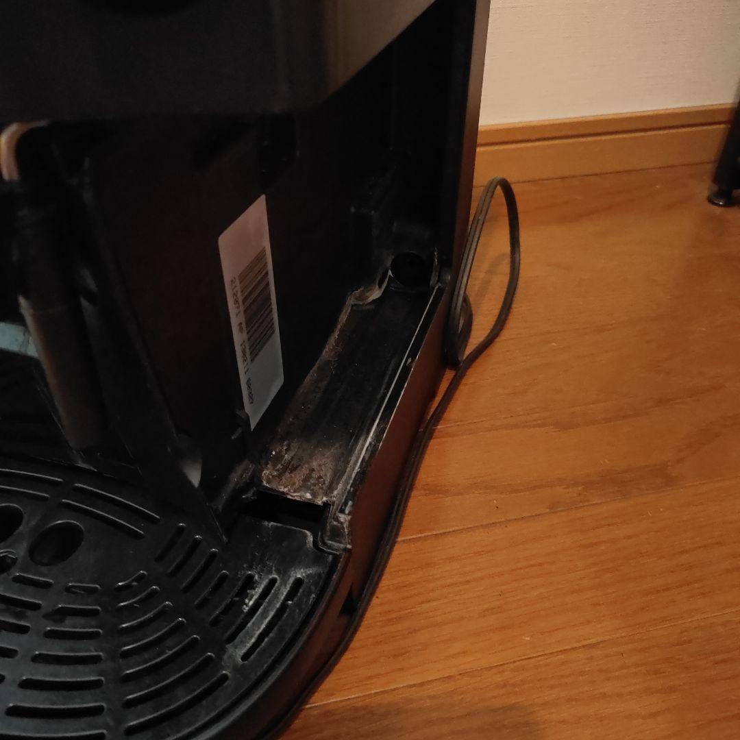 デロンギ　Delonghi 全自動コーヒーマシン ESAM1000SJ