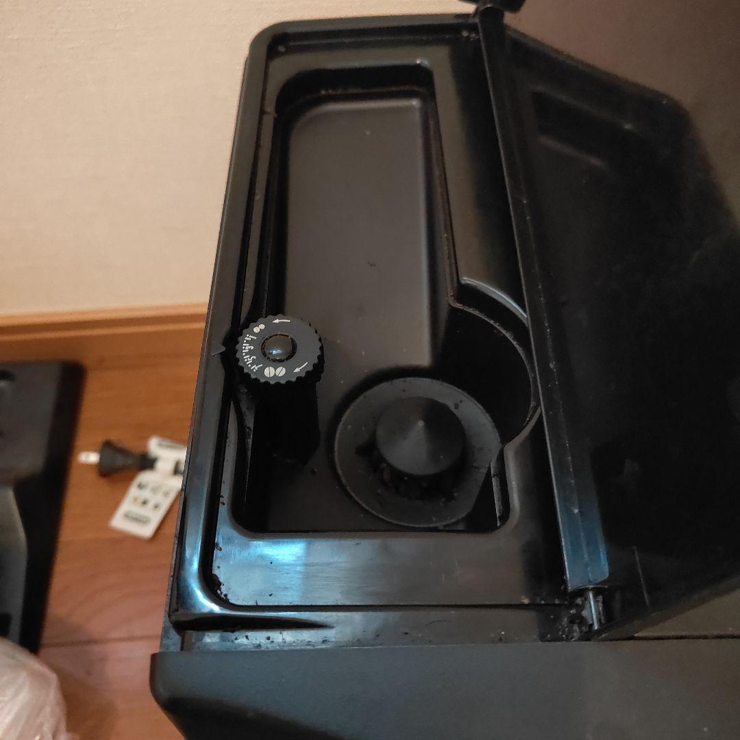 デロンギ　Delonghi 全自動コーヒーマシン ESAM1000SJ