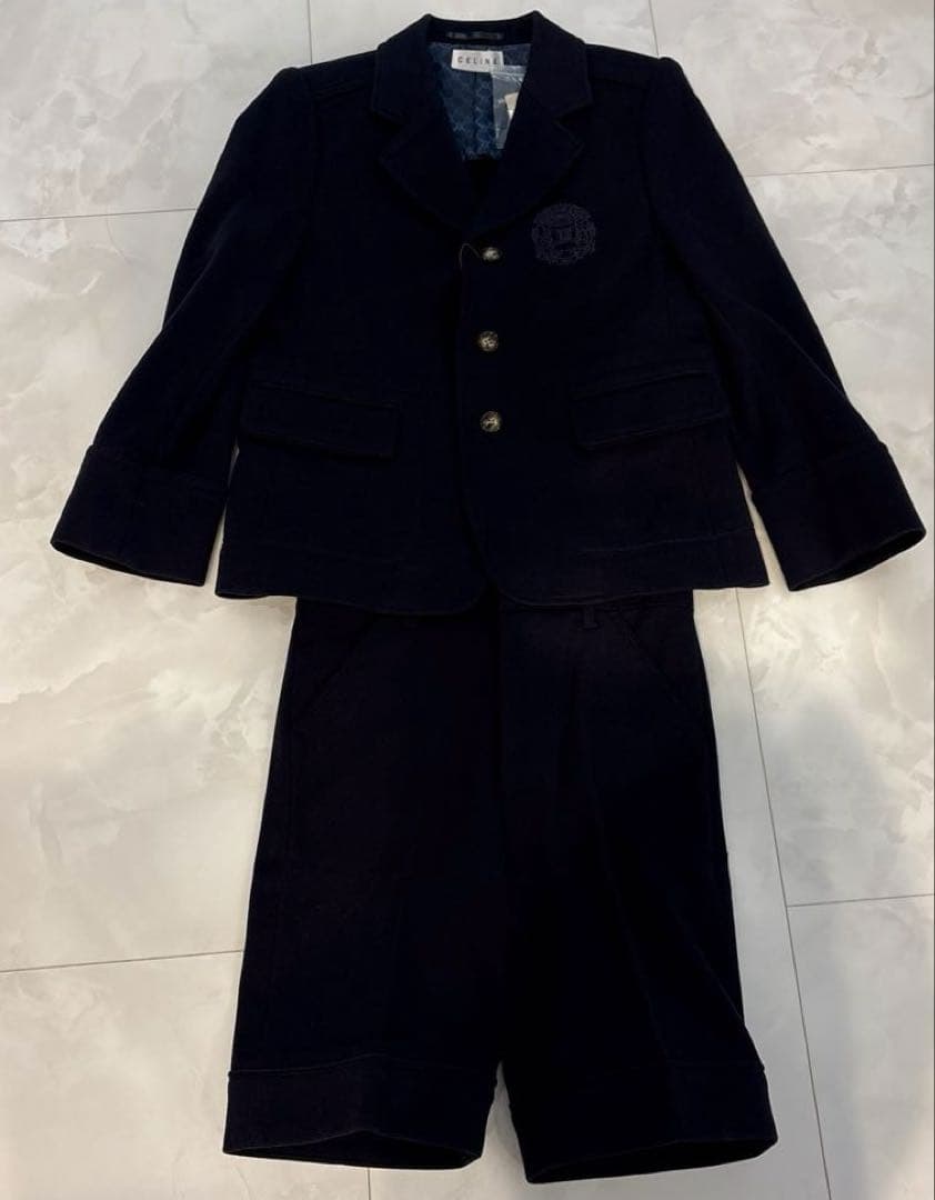 セリーヌ　ネイビー スーツ