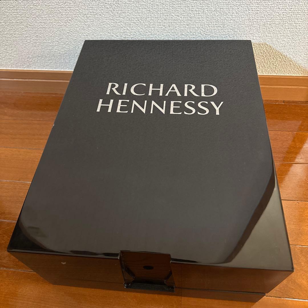 RICHARD HENNESSY【空瓶】