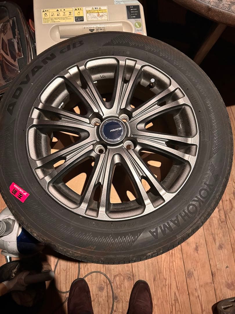 ヨコハマ　ADVAN 17565R15 4本セット