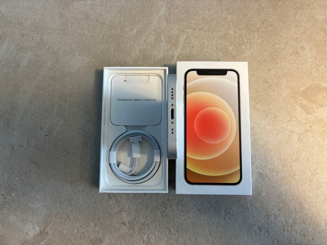 Apple iPhone 12mini 64GB ホワイトSIMフリー