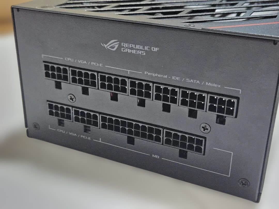 ROG STRIX 850W 電源ユニット