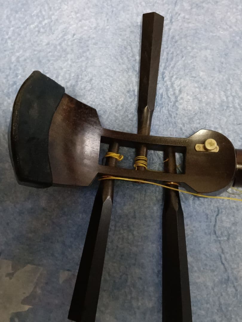 三味線本体 白とオレンジ ケース付き