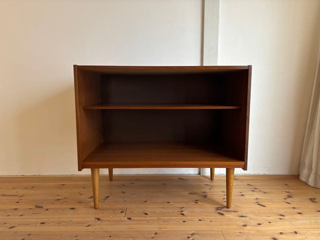 北欧ヴィンテージ　デンマーク　シェルフサイドボード