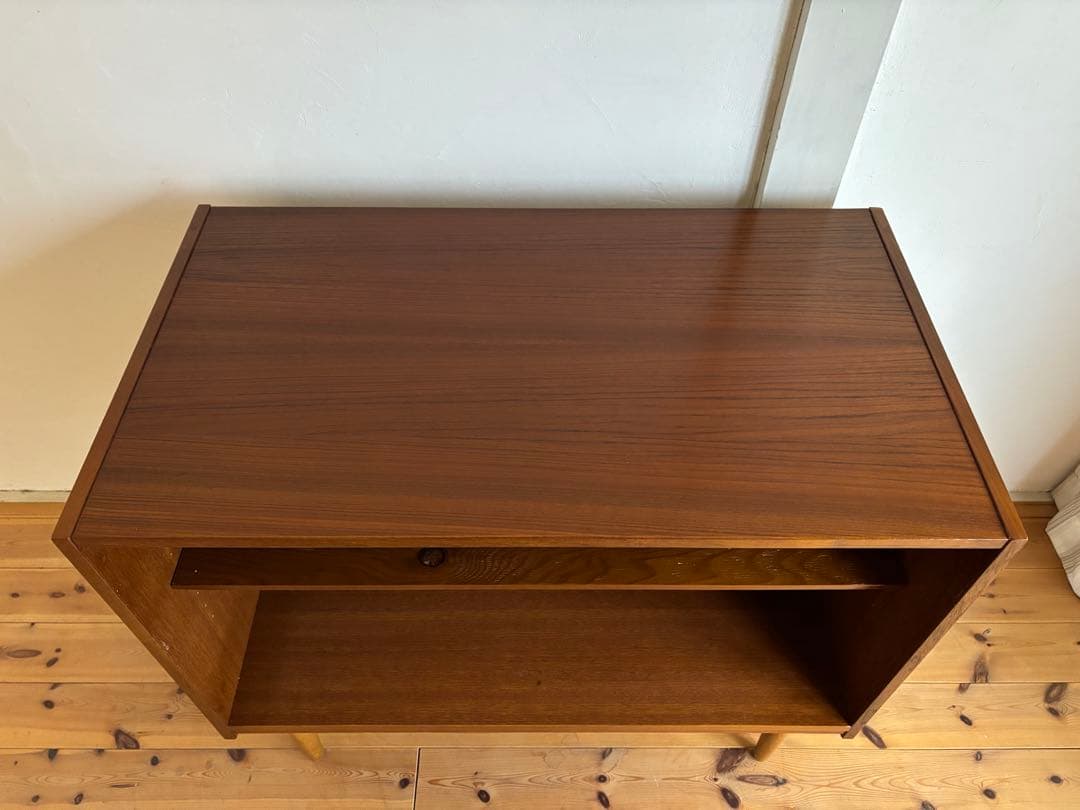 北欧ヴィンテージ　デンマーク　シェルフサイドボード