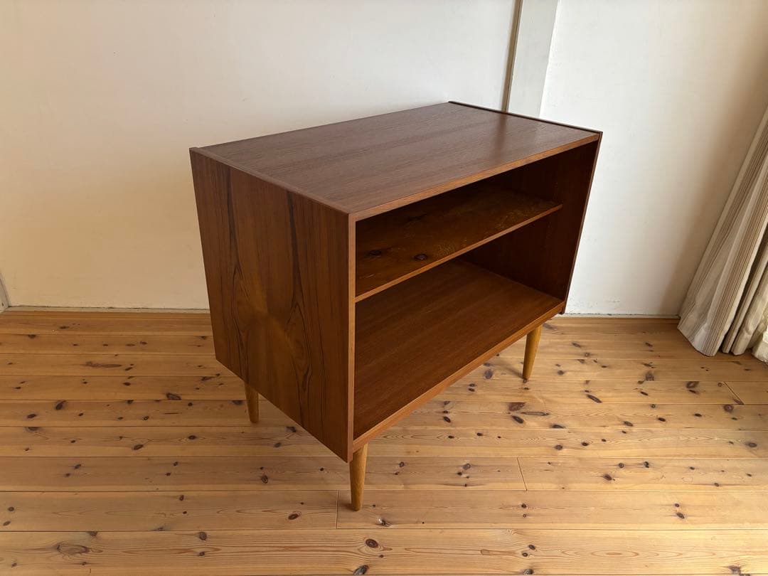 北欧ヴィンテージ　デンマーク　シェルフサイドボード