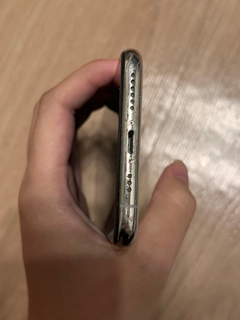 iPhone XS シルバー 512GB SIMロック解除済