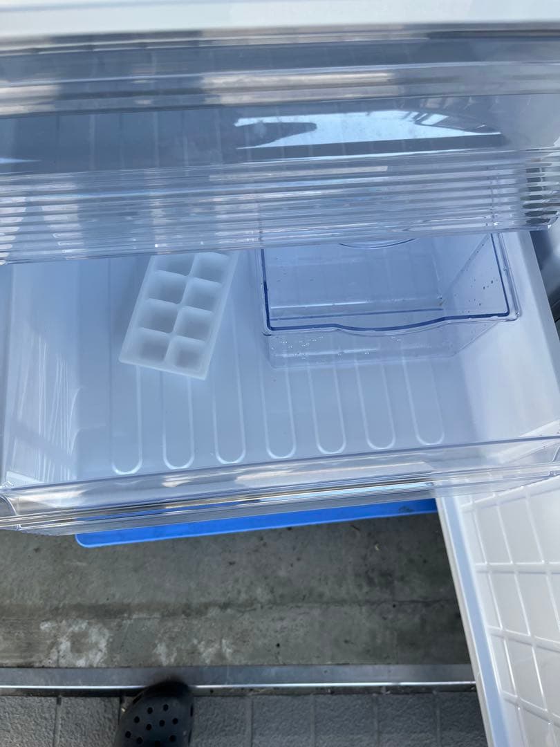 SHARP 冷凍冷蔵庫 310L SJ-PD31H-W 識別T