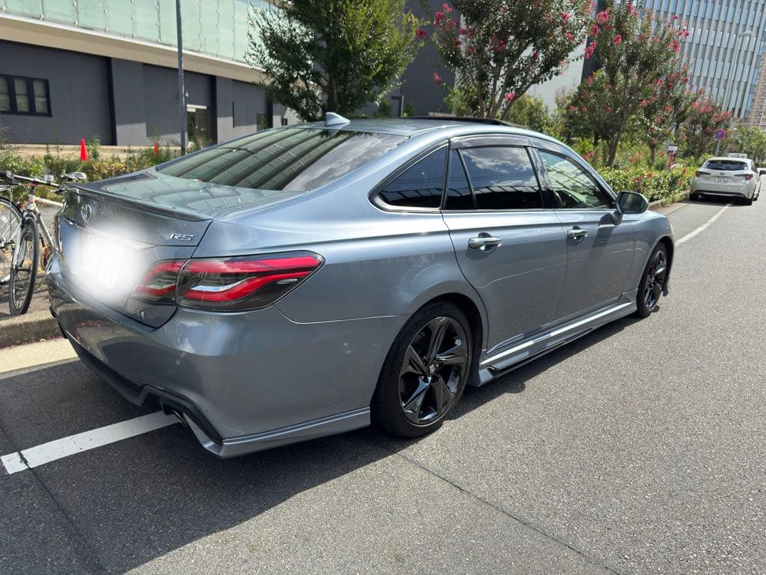 220クラウンRSモデリスタサイドスカート左のみ