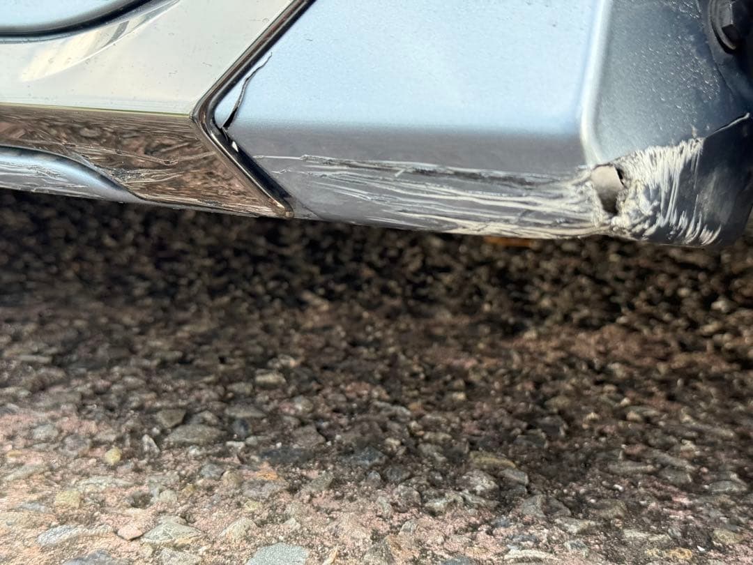 220クラウンRSモデリスタサイドスカート左のみ