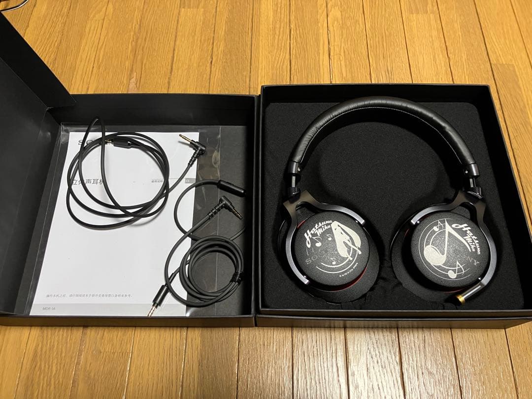 初音ミク 中国限定ヘッドフォン SONY MDR-1A