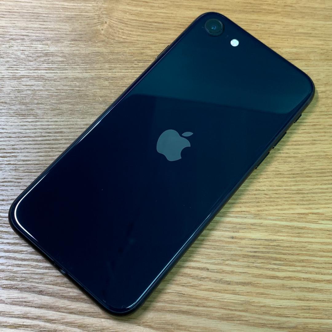 J7 SIMフリー iPhoneSE 第3世代 64GB おまけ付き