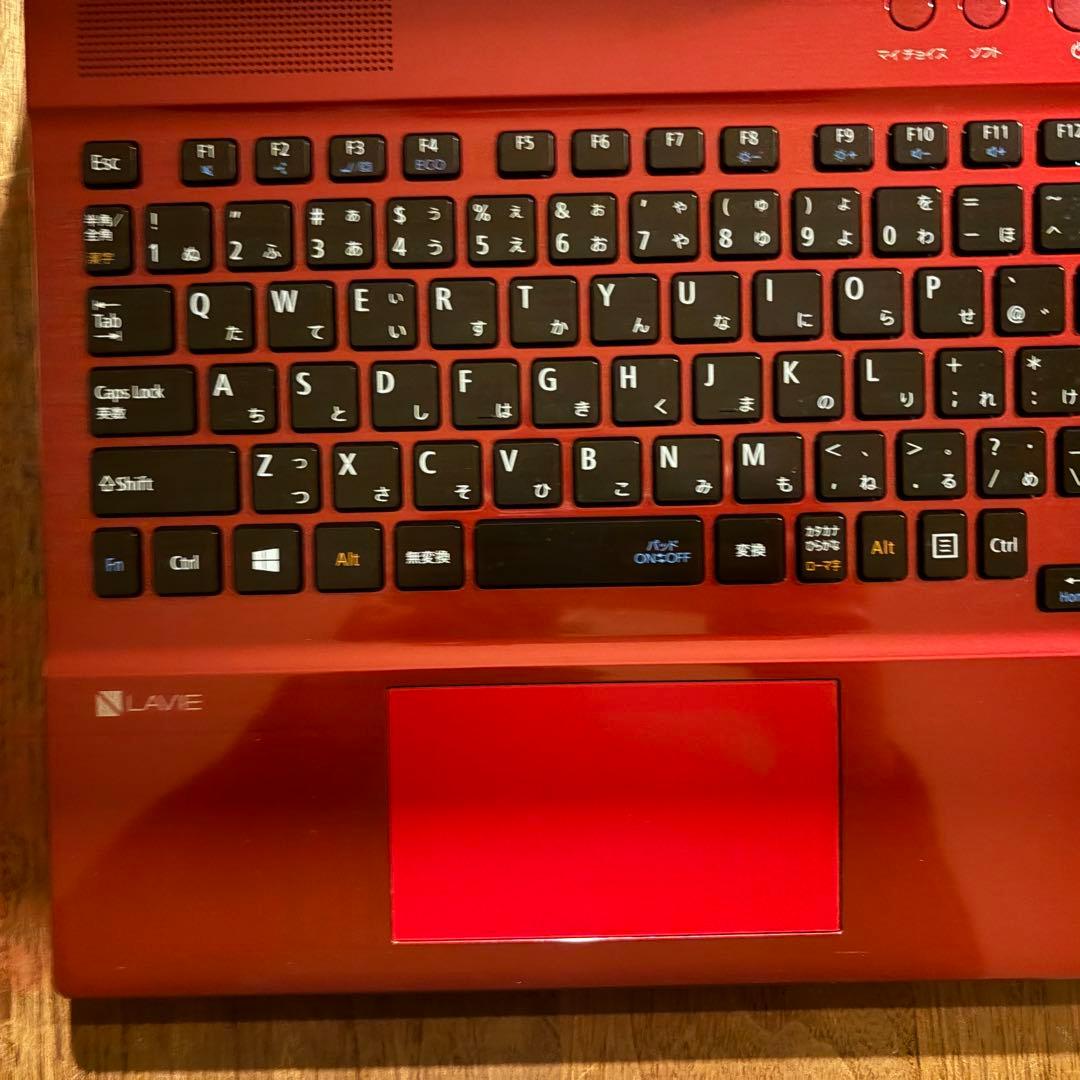 NEC LAVIE NS700/H レッド