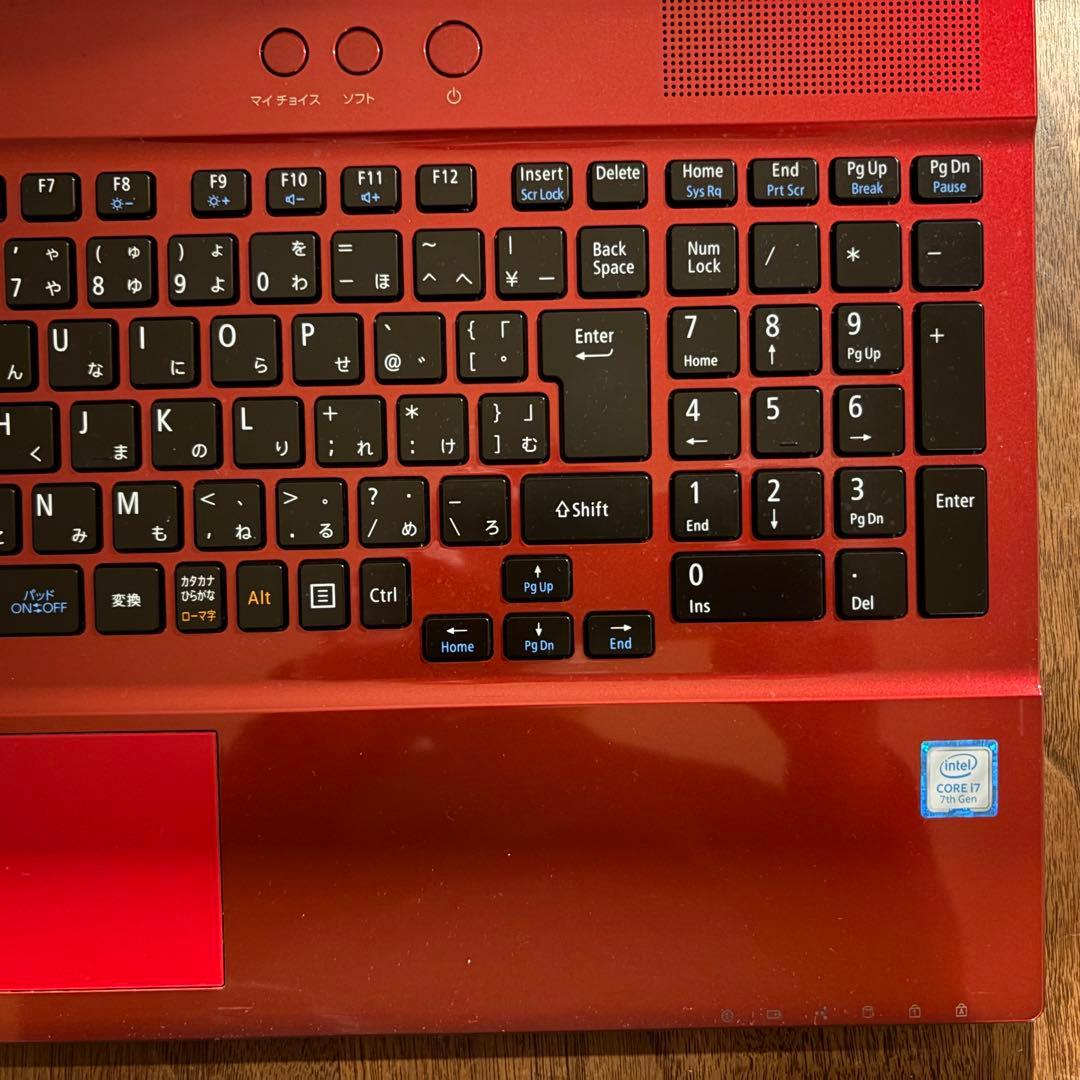 NEC LAVIE NS700/H レッド