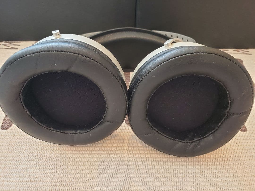 【値下げしました】【中古良品】MOONDROP VENUS 水月雨 啓明星