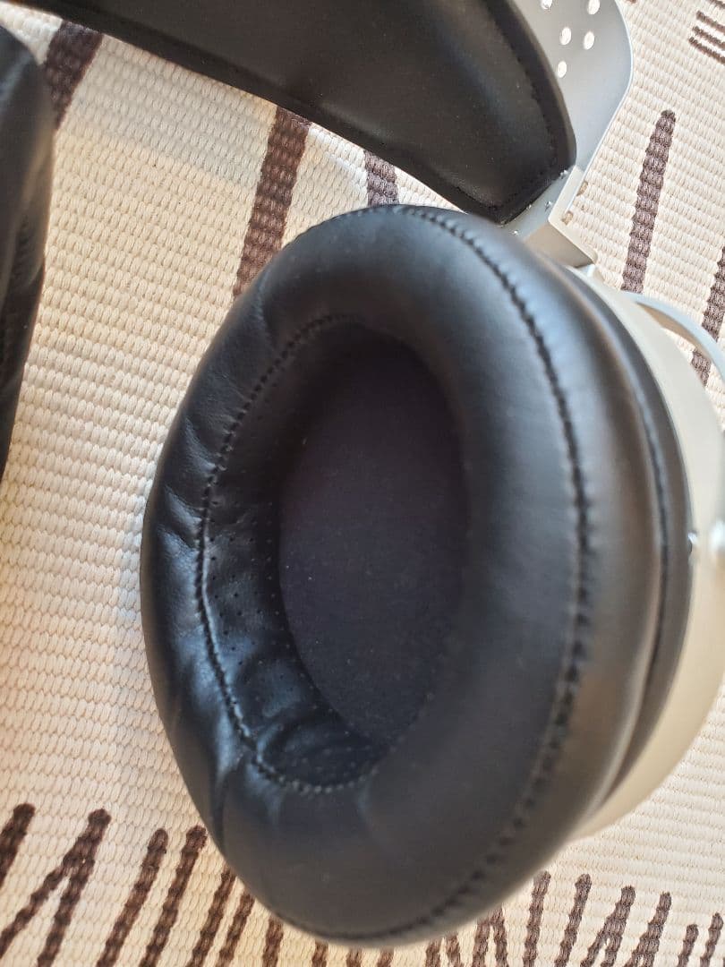 【値下げしました】【中古良品】MOONDROP VENUS 水月雨 啓明星