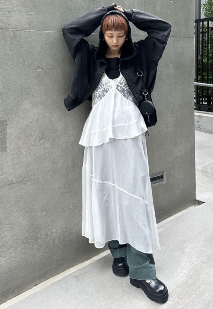 AMERI OYSTER SILHOUETTE HOODIEチャコールブラックF