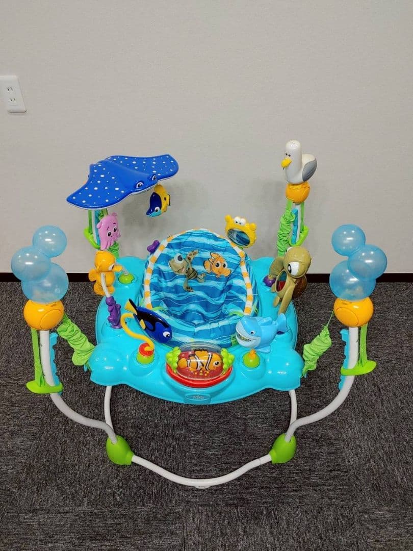 ファインディングニモ　ジャンパルー　Jumper