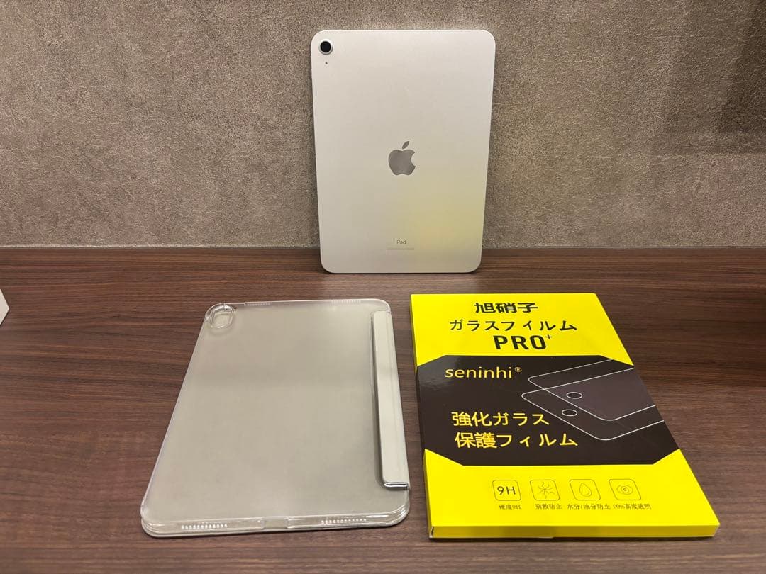 超美品　アップル　iPad 第10世代　64GB シルバー　Wifiモデル