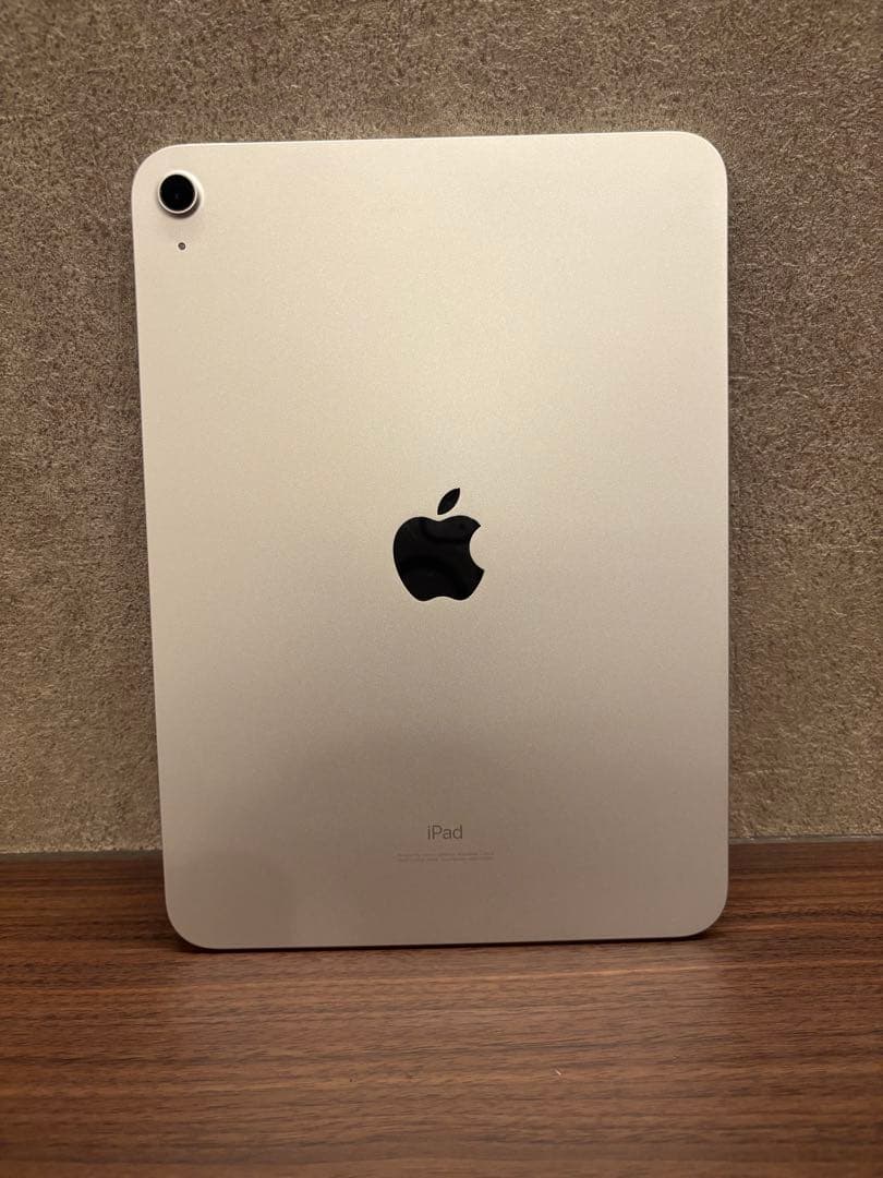 超美品　アップル　iPad 第10世代　64GB シルバー　Wifiモデル