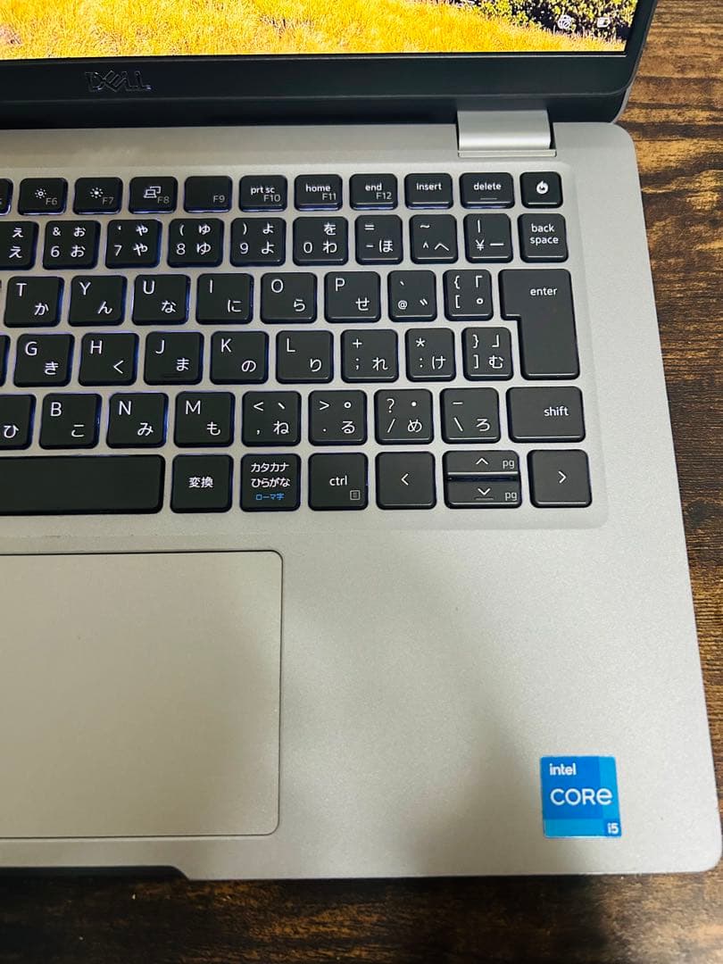 美品 Latitude 5330 12世代 16GB SSD256 オフィス