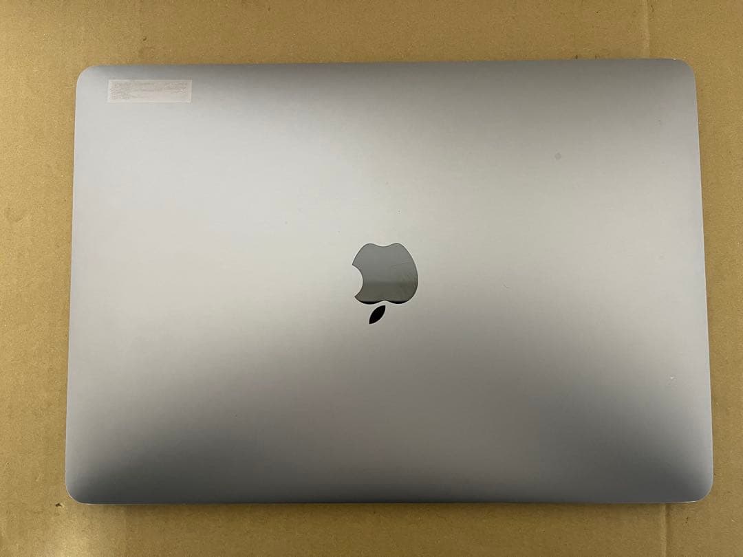 MacBook本体 MacBook Pro 13-inch I7 /16 GB/1 TB(SSD)
