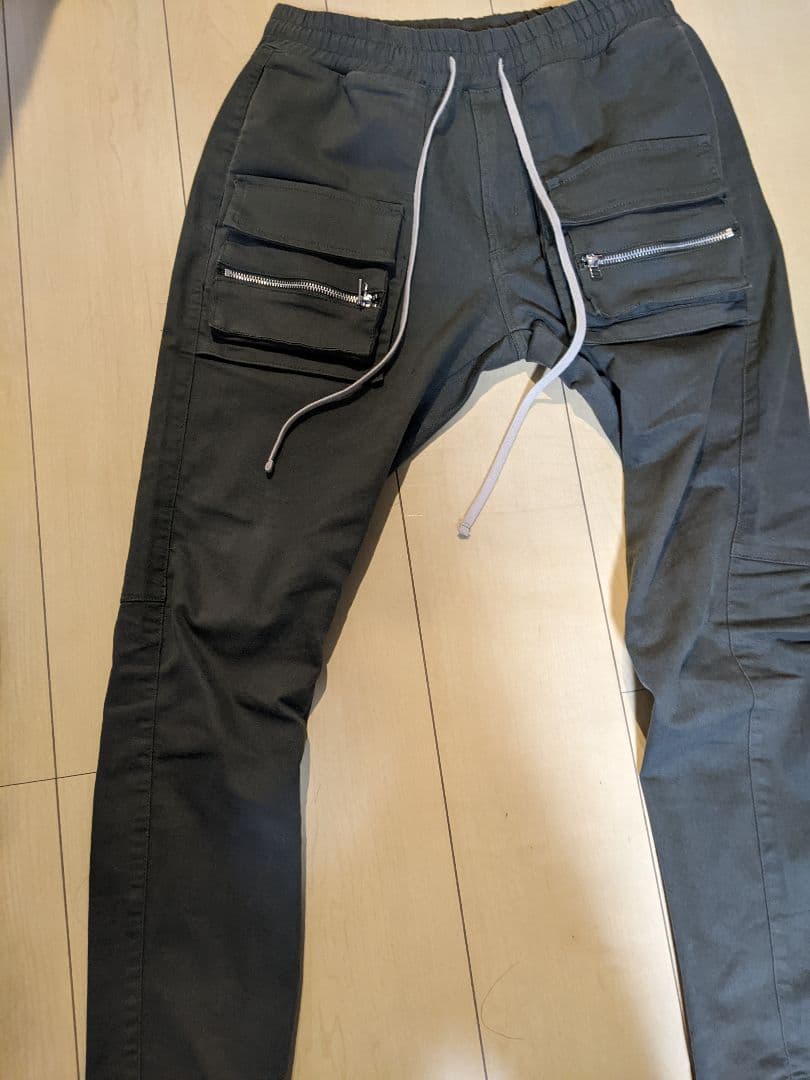 ダンケシェーンパンツL